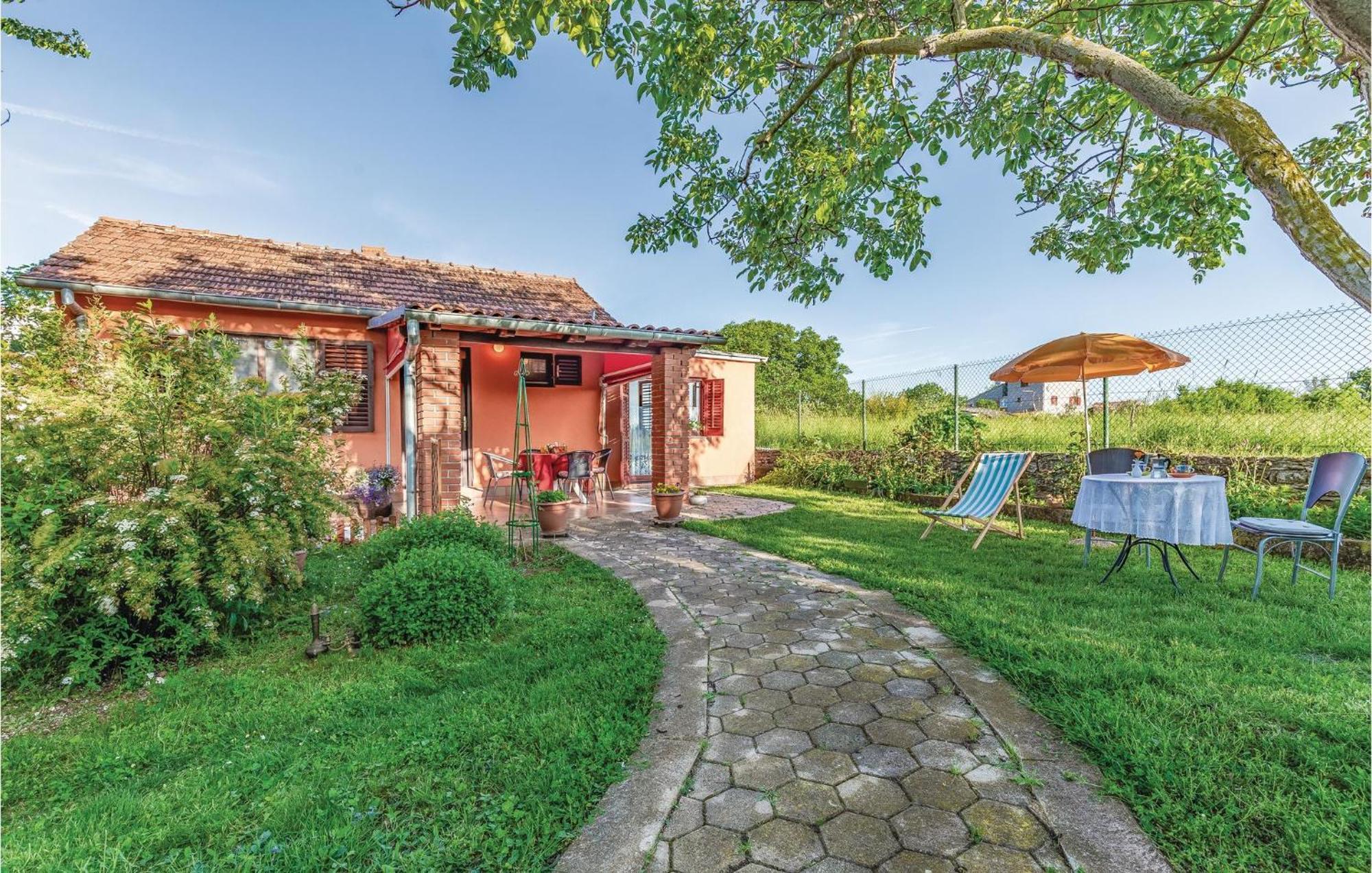 1 Bedroom Pet Friendly Home In Šišan Εξωτερικό φωτογραφία